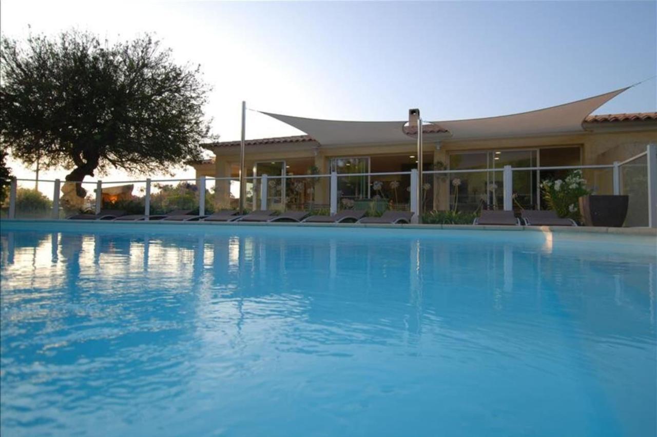 Location De Vacances Olivier Jardin Privatif Et Piscine Chauffee Partagee Calvi  Luaran gambar